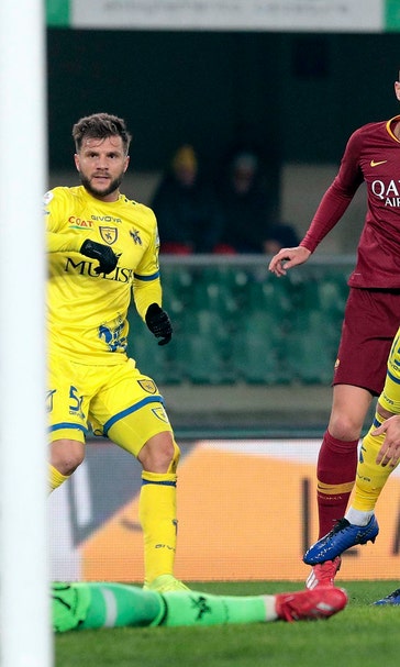 Dzeko helps Roma win 3-0 at Chievo to go 4th in Serie A